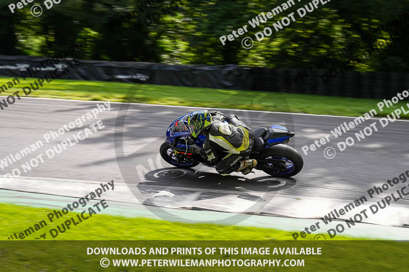 cadwell no limits trackday;cadwell park;cadwell park photographs;cadwell trackday photographs;enduro digital images;event digital images;eventdigitalimages;no limits trackdays;peter wileman photography;racing digital images;trackday digital images;trackday photos